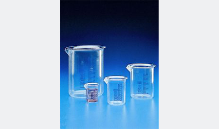 Bicchieri forma bassa con graduazione di colore blu