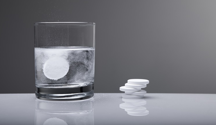 L’utilizzo regolare di aspirina a basse dosi può contrastare il cancro al colon-retto