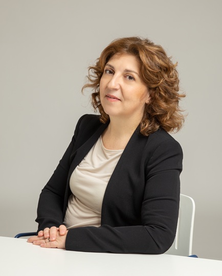 CEO LifeBee, Director PLG Consulting & Digital